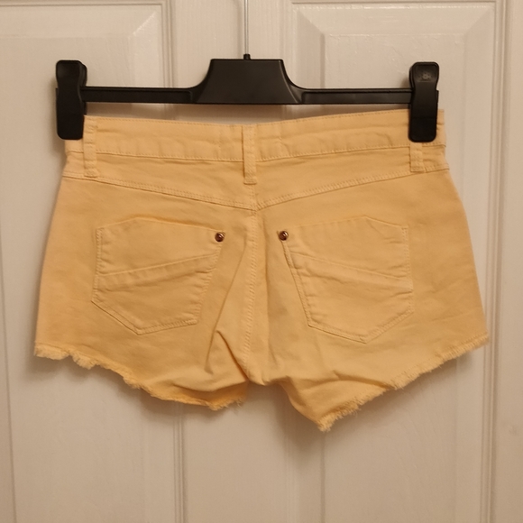 Jean shorts - Picture 2 of 4